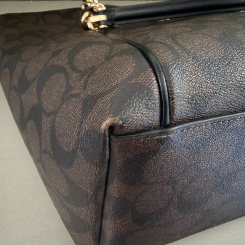 Coach Tote Bag - Picture 5 of 15